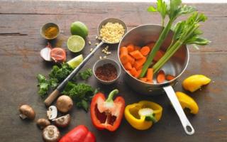 Sfatul nutriționistului: cum să mănânci mai puțin (3 fotografii) Modalități de a mânca mai puțin și de a-ți reduce pofta de mâncare