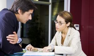 الصراع مع رئيسك في العمل: الحلول كيفية حل الصراع مع رئيسك في العمل